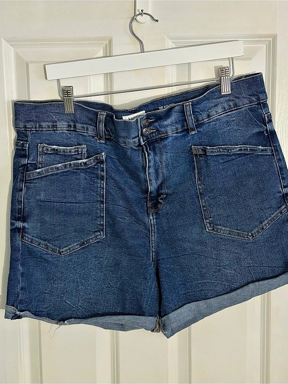 Kensie Vintage America The High Rise Short Denim Jean Shorts Waist 14/32